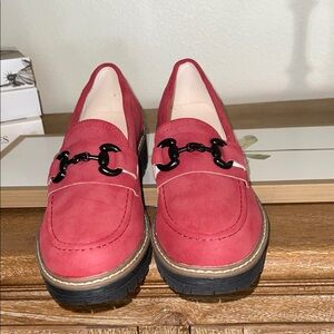 Moccasin shoes color red
